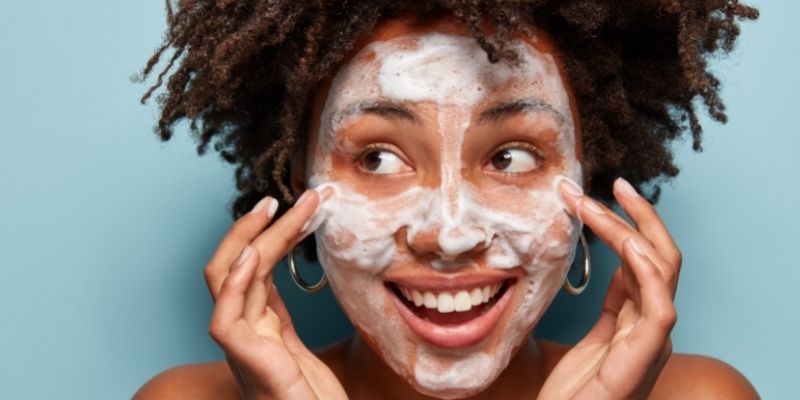 Limpiadores faciales: cuál es el más adecuado para cada tipo de piel